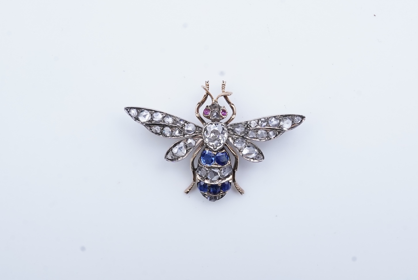 A Victorian sapphire and diamond brooch, late 19th century